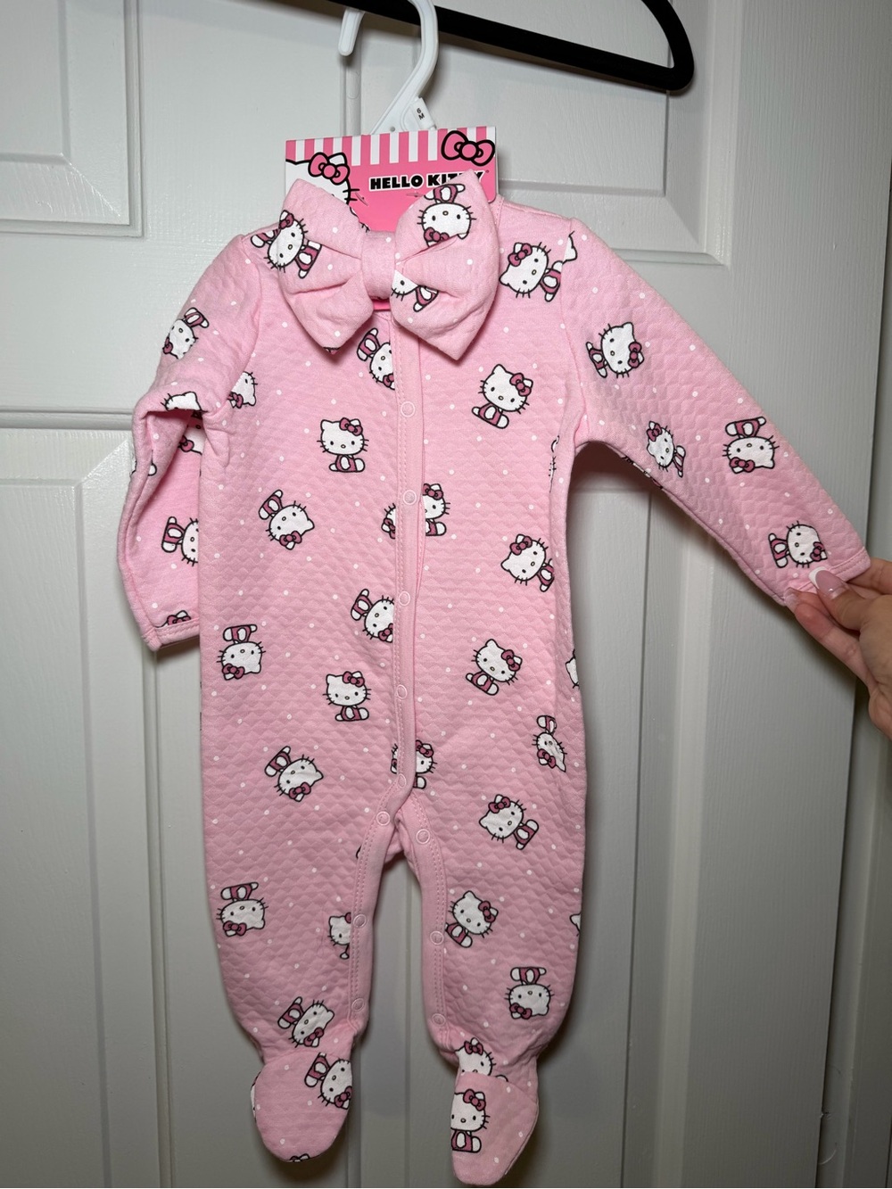 Hello Kitty Baby Girls Pink Quilted Footed Sleeper with Headband Size 6M